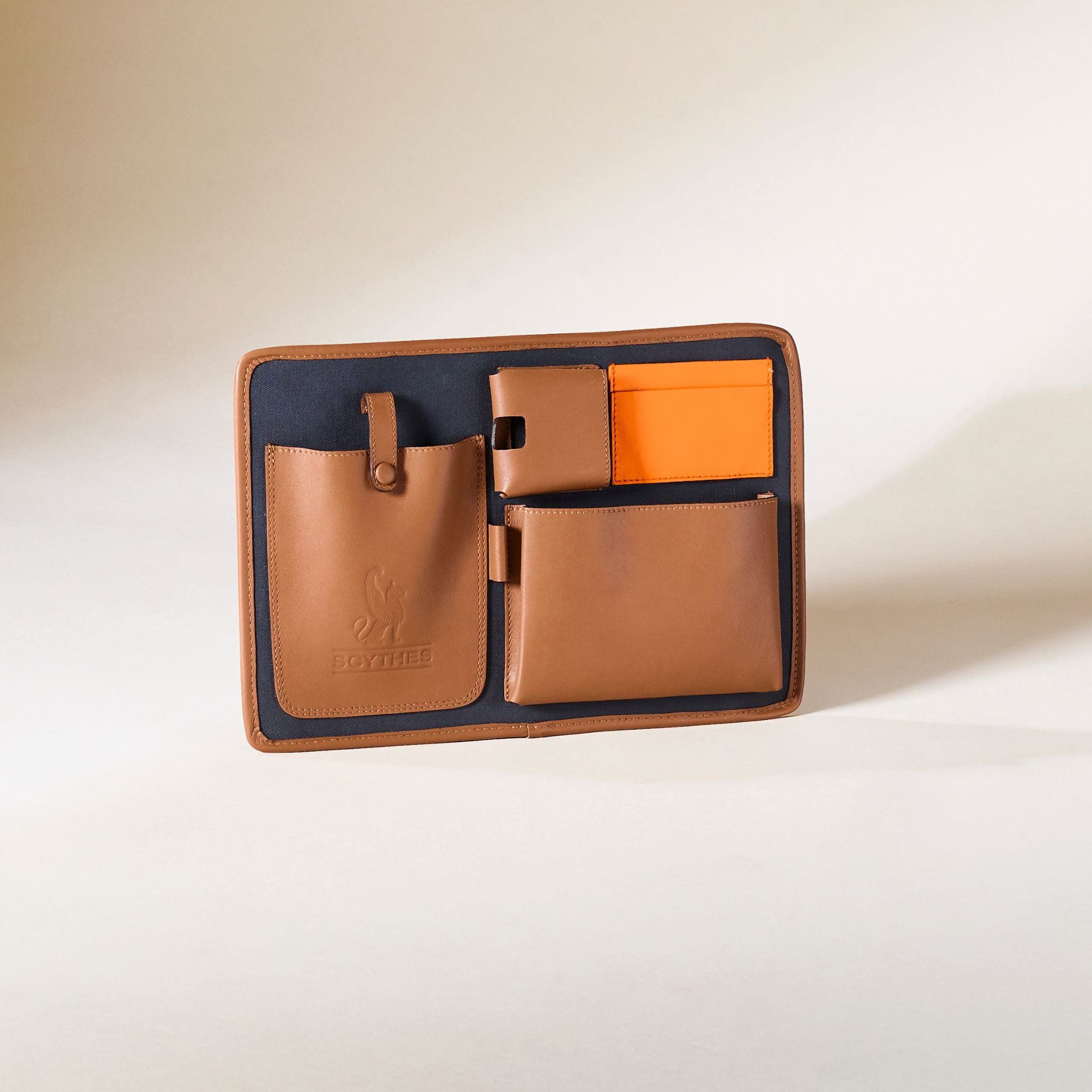 Compartiments en cuir et tissu pour sacoche Ares